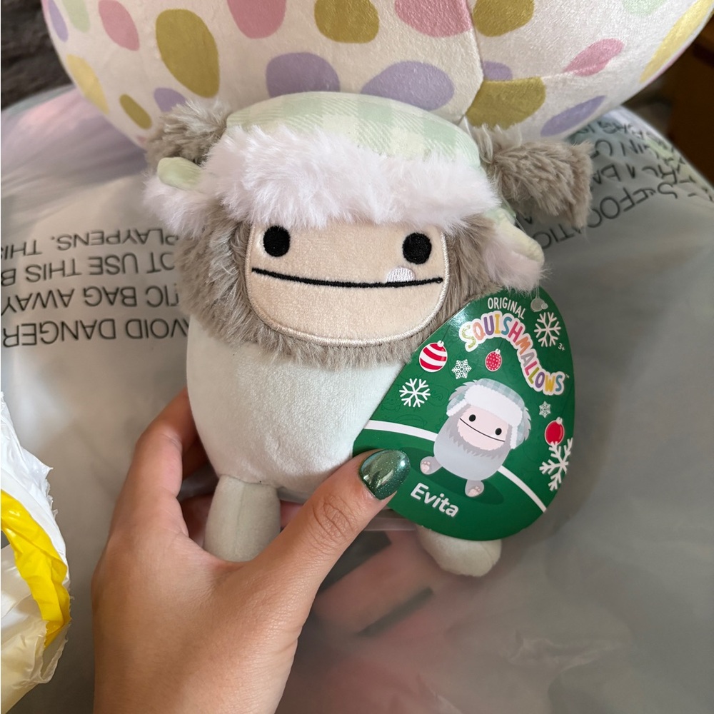 Bundle - Picture 3 of 7